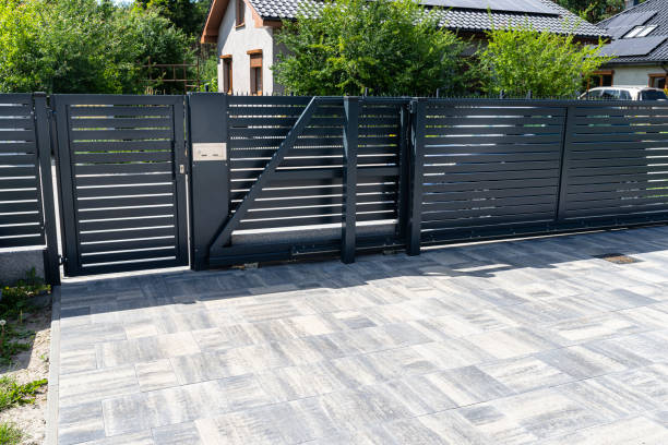 Best Interlocking Driveway Pavers  in Wauregan, CT